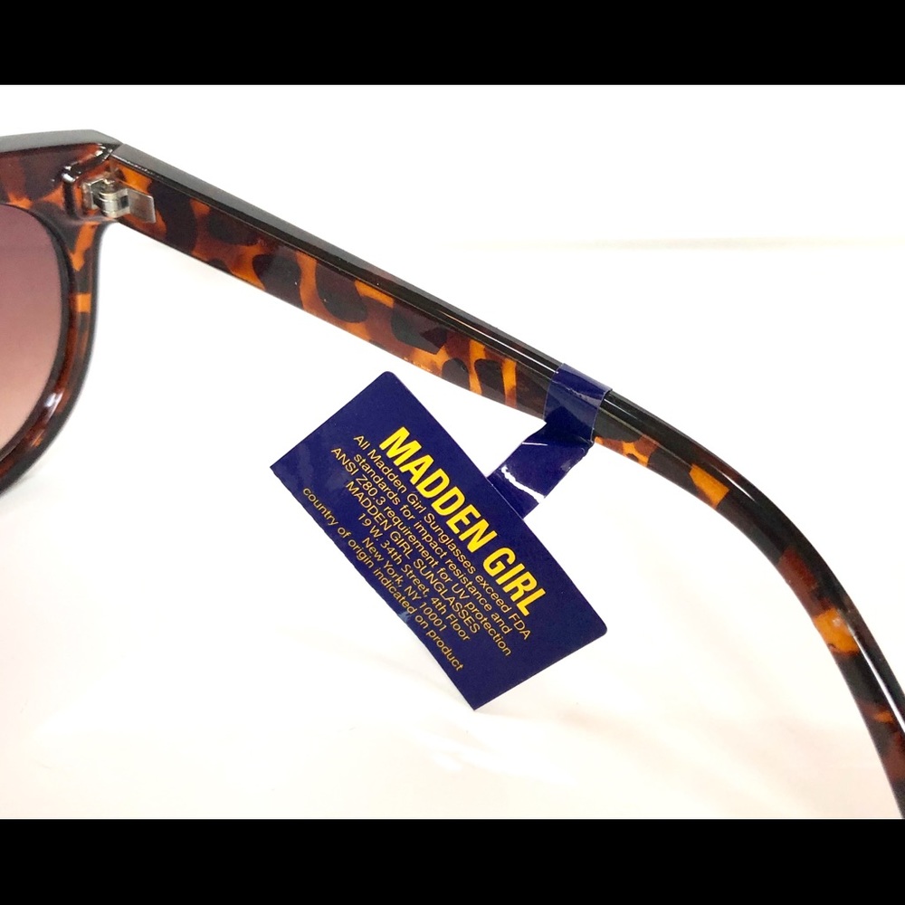 Madden Girl Sunglasses 😎 - Picture 7 of 10
